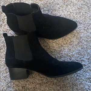 Black suede chelsea boots